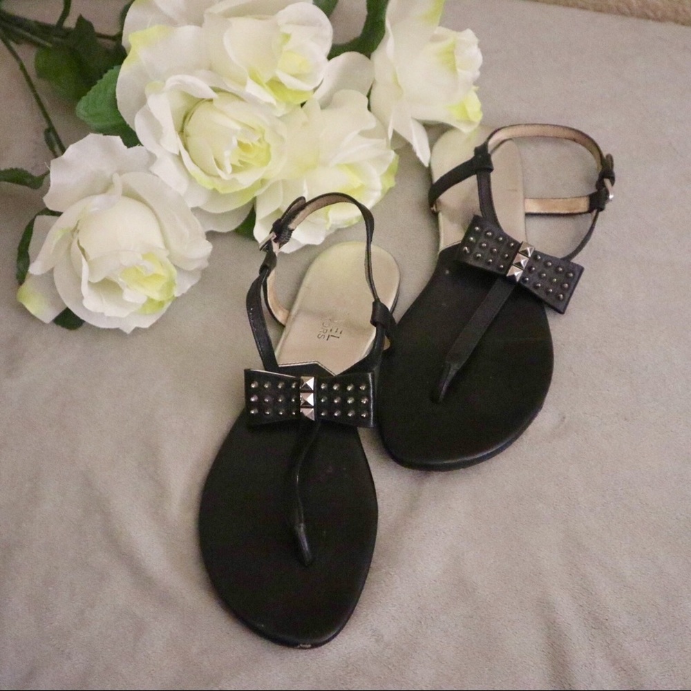 Michael kors Flat Sandal With bow and silver studs